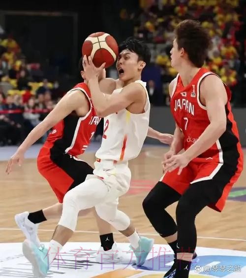 徐展4场4球+助攻张睿 解放军擒武汉稳前八 徐展4场4球+助攻张睿 解放军擒武汉稳前八